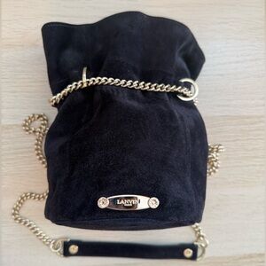 LANVIN 2016 Runway collection
Bucket Bag